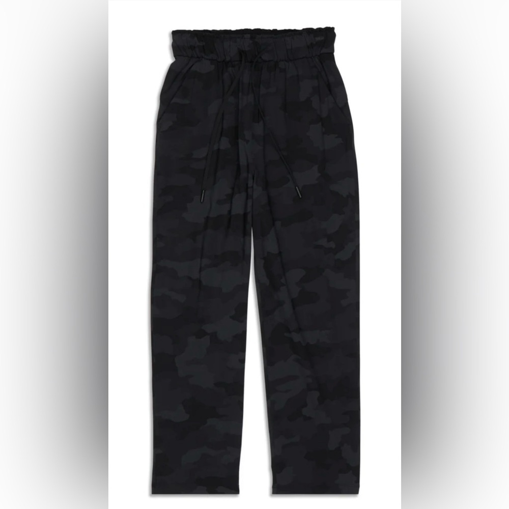 Lululemon Stretch High-Rise Cropped Pants